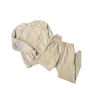 LADM sweat outfit